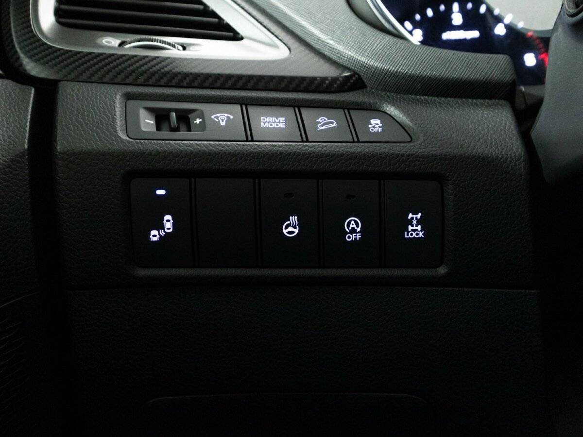 Hyundai Santa Fe 2017 года с пробегом. Фото: #15