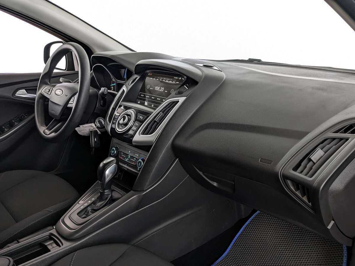 Ford Focus 2017 года с пробегом. Фото: #8