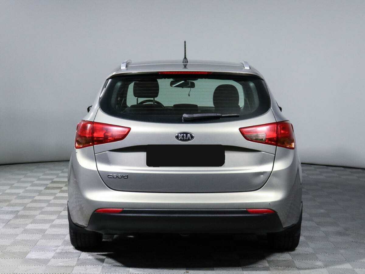 Kia Ceed 2013 года с пробегом. Фото: #5