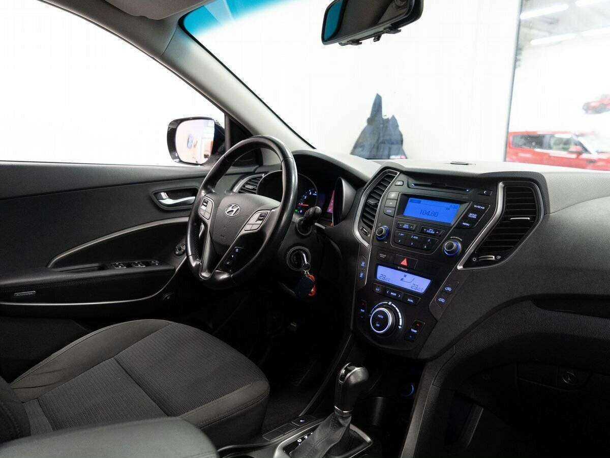 Hyundai Santa Fe 2013 года с пробегом. Фото: #15