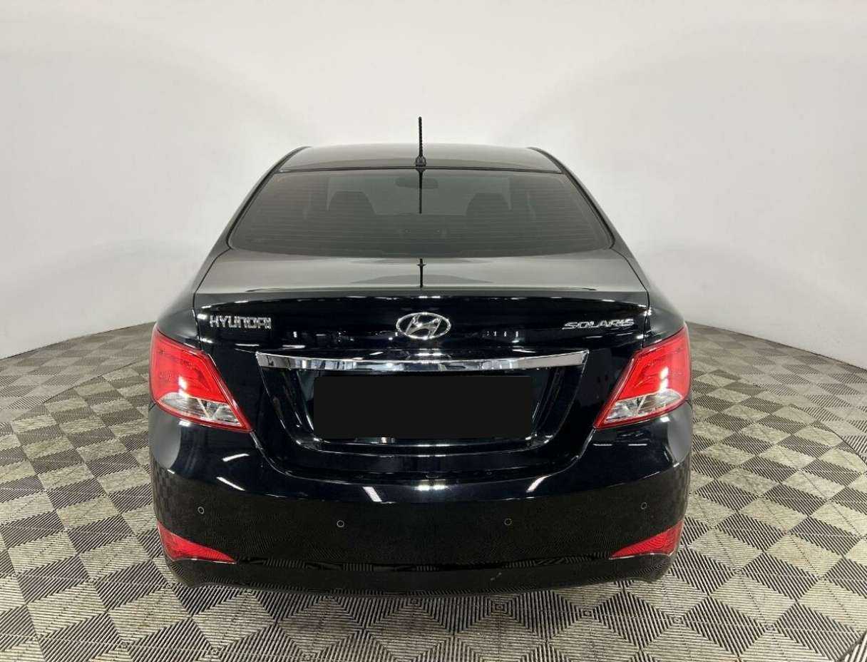 Hyundai Solaris 2015 года с пробегом. Фото: #2