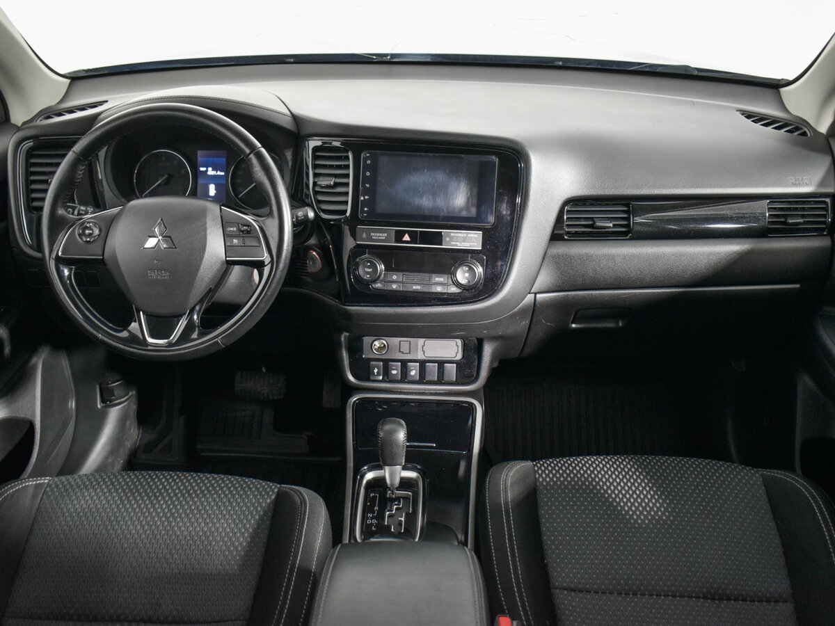 Mitsubishi Outlander 2019 года с пробегом. Фото: #12