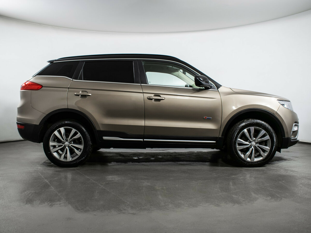 Geely Atlas 2019 года с пробегом. Фото: #3