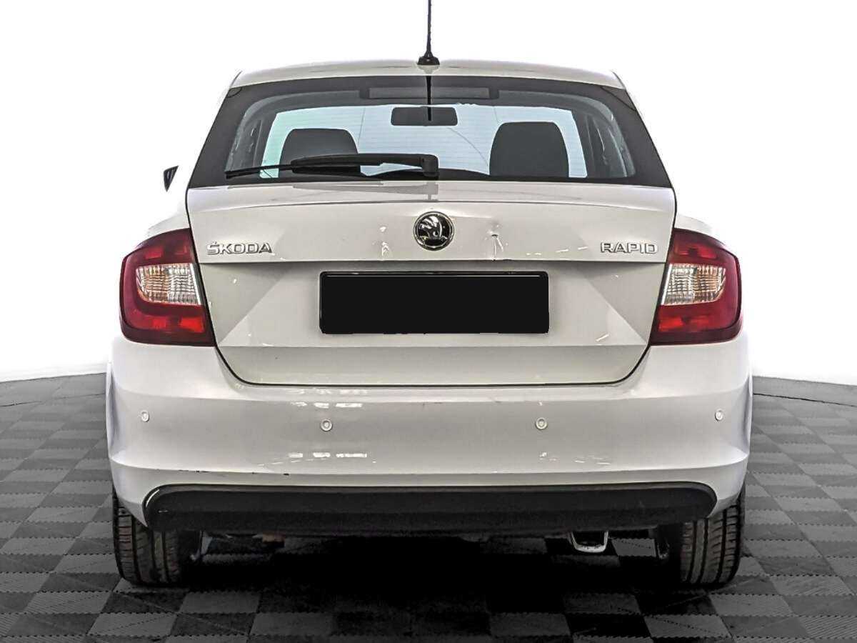 Skoda Rapid 2019 года с пробегом. Фото: #5