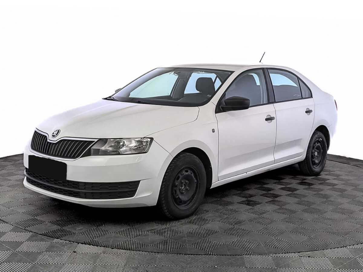 Skoda Rapid 2017 года с пробегом. Посмотреть фото