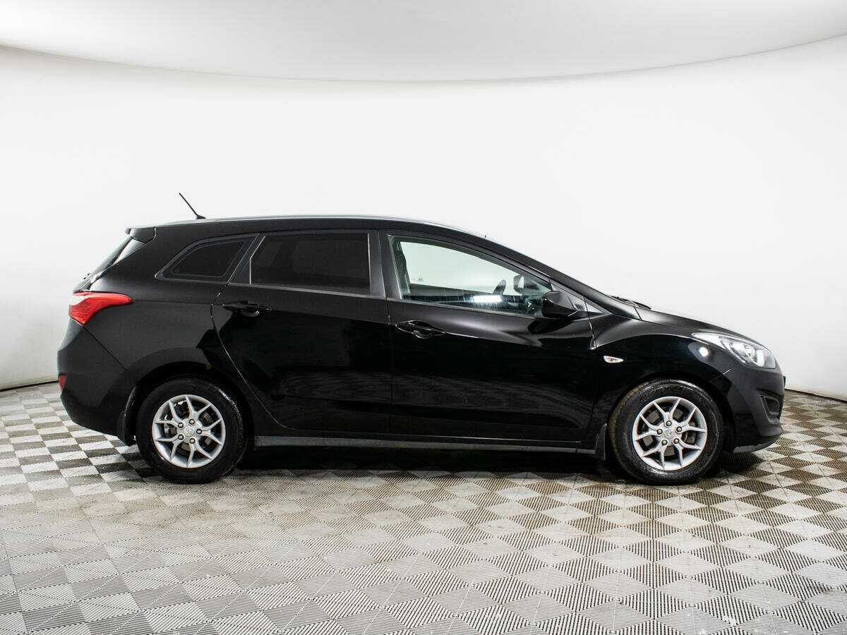 Hyundai i30 2012 года с пробегом. Фото: #3
