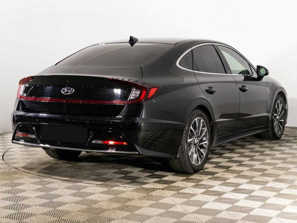 Hyundai Sonata 2020 года с пробегом. Фото: #4