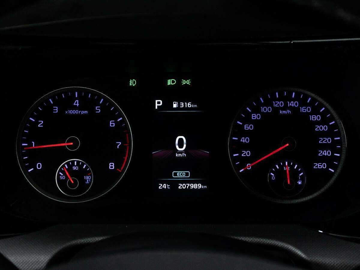 Kia K5 2021 года с пробегом. Фото: #9