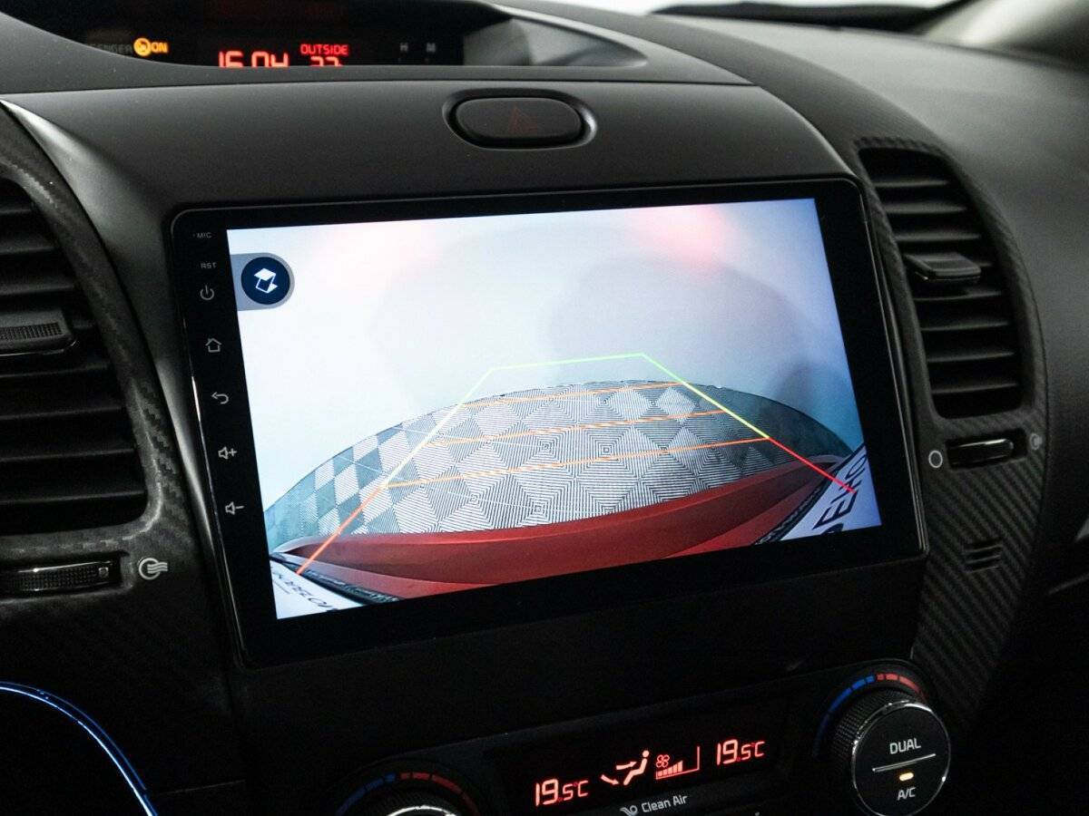 Kia Cerato 2014 года с пробегом. Фото: #15