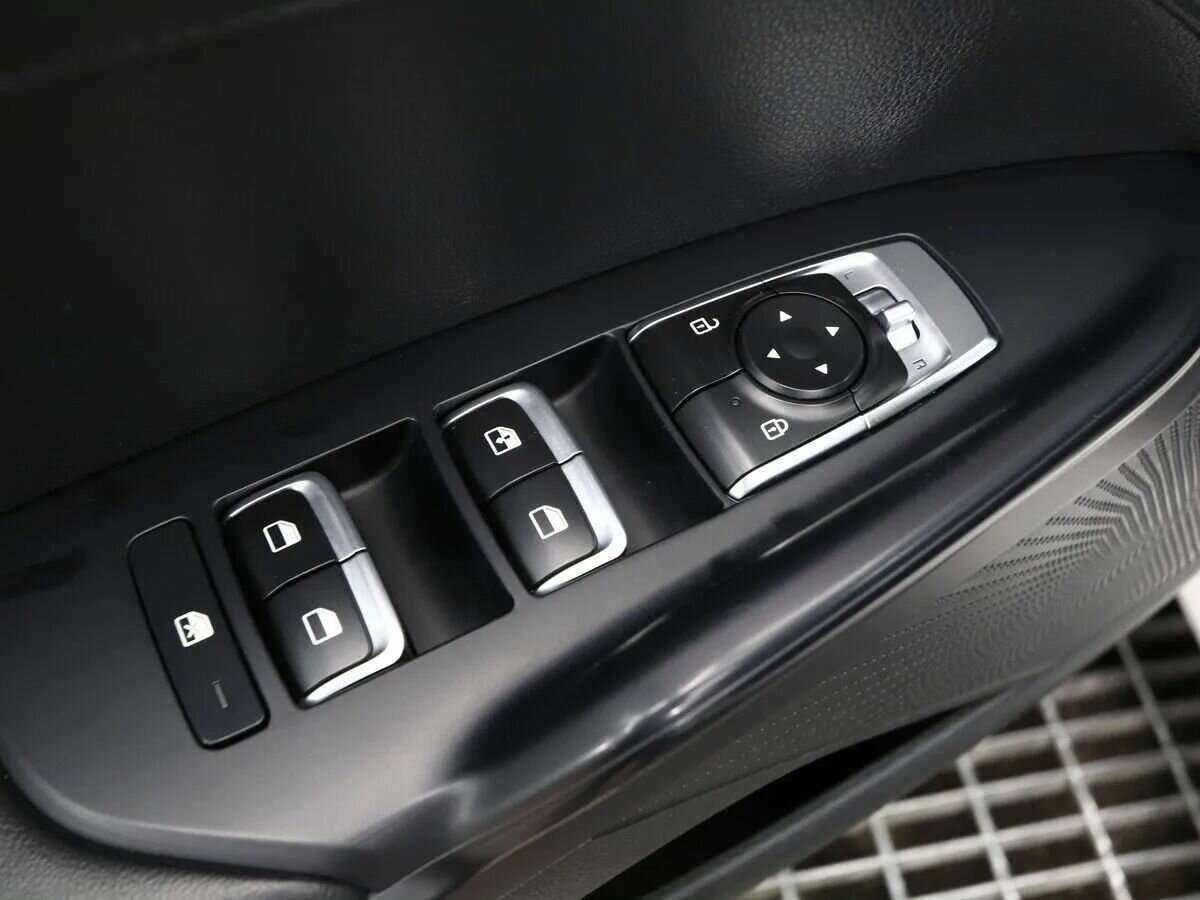 Kia K5 2020 года с пробегом. Фото: #8