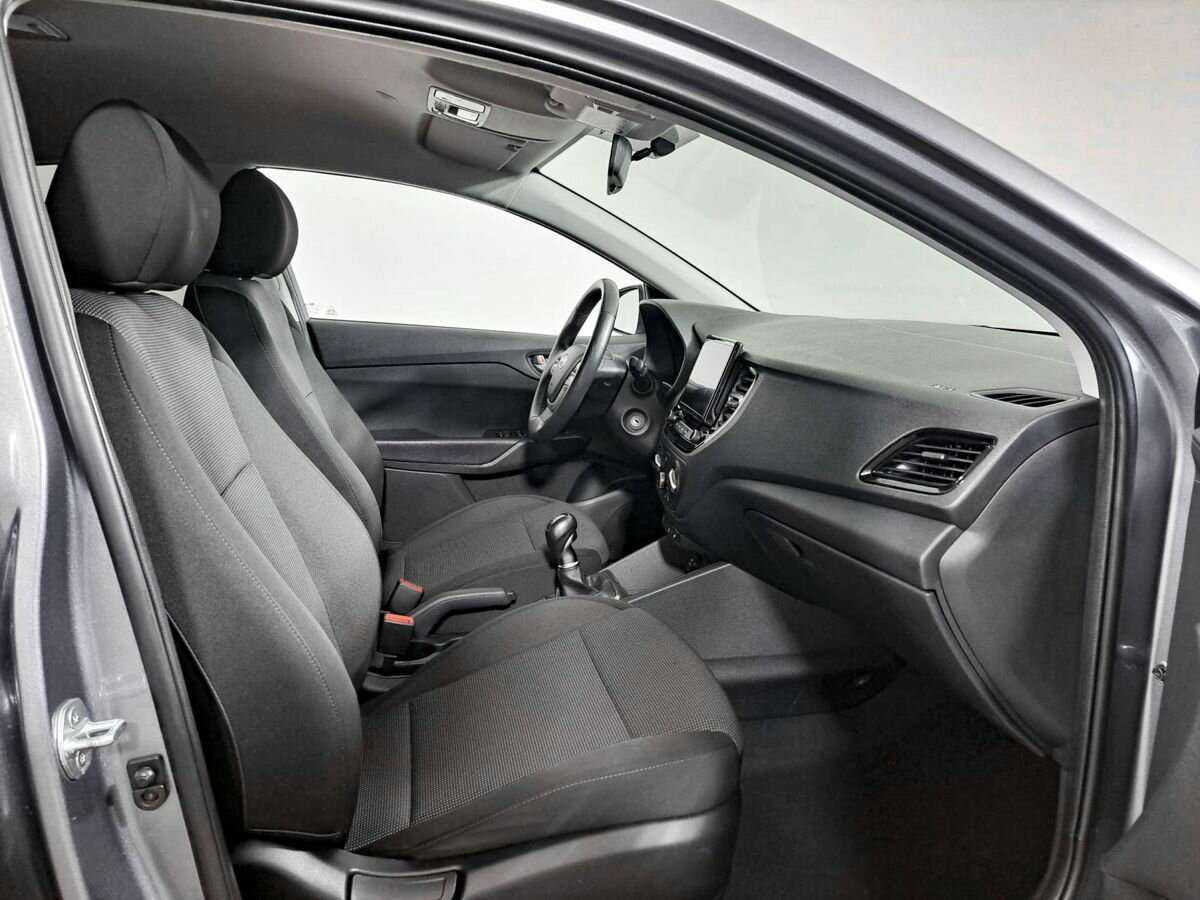 Hyundai Solaris 2021 года с пробегом. Фото: #6