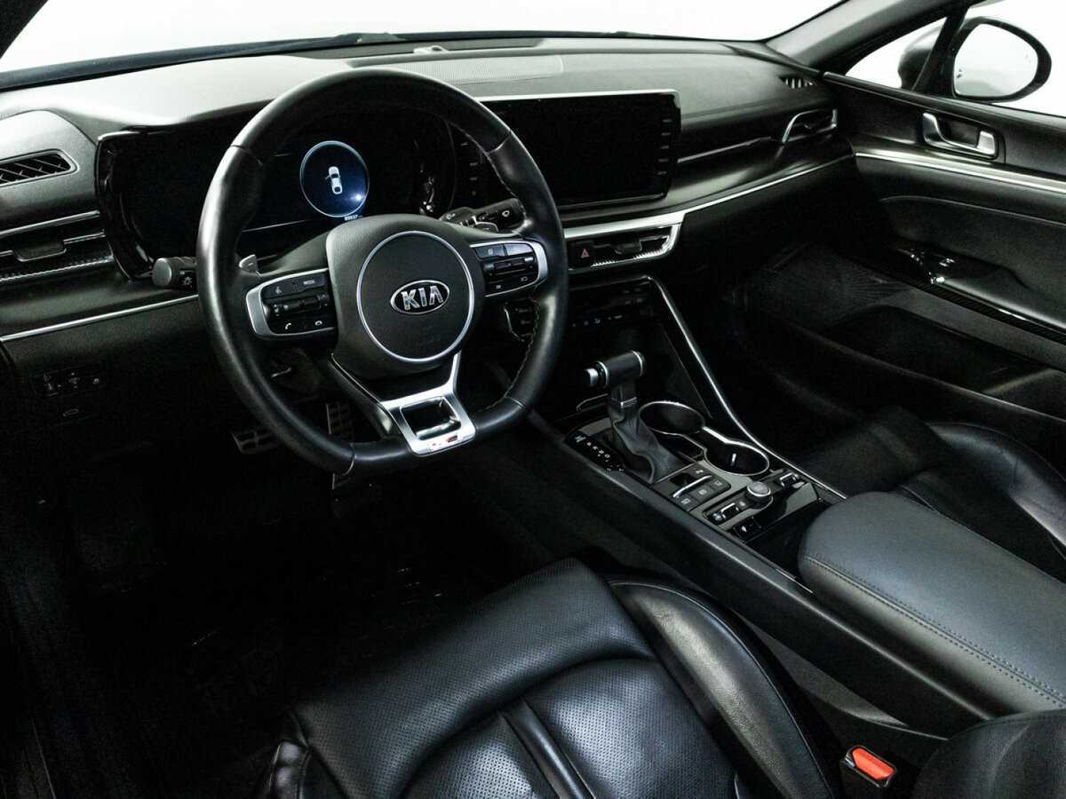 Kia K5 2021 года с пробегом. Фото: #8