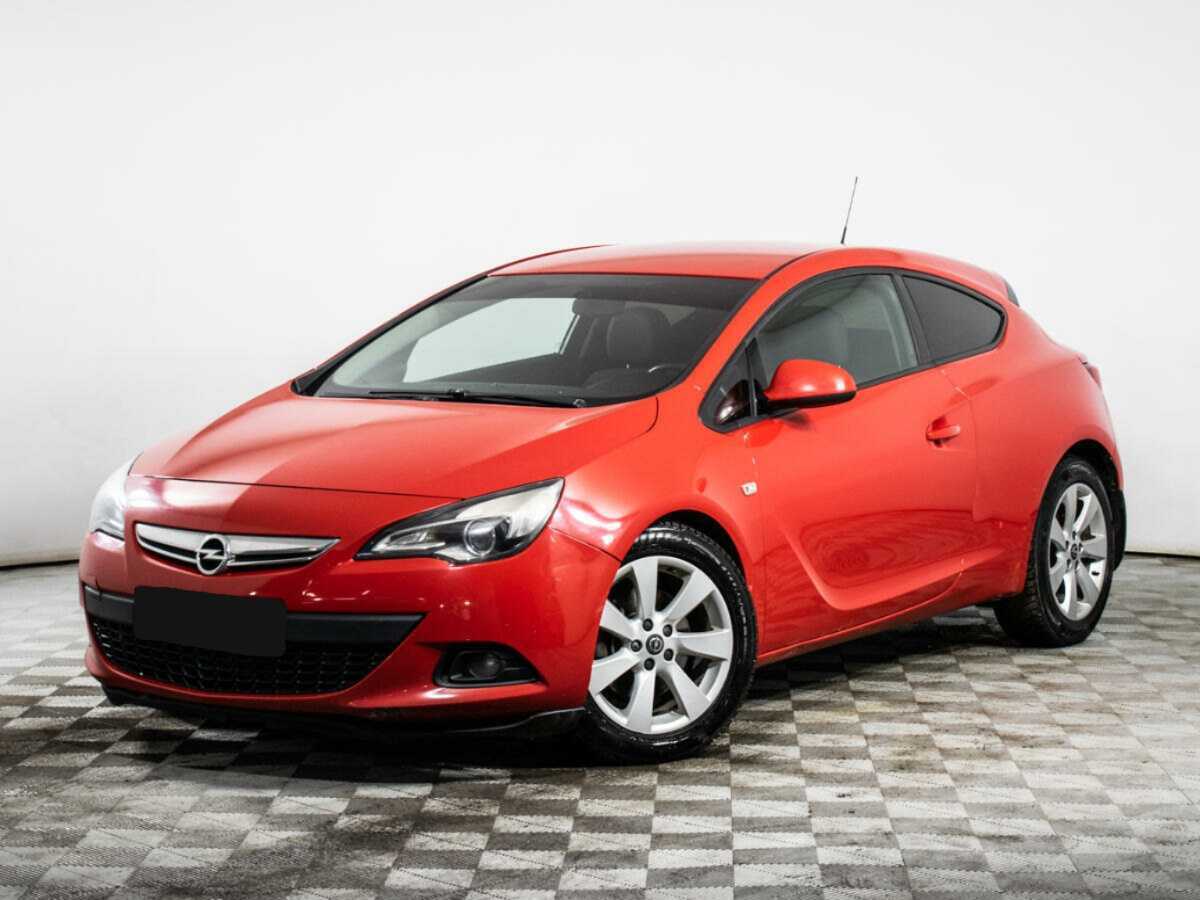 Opel Astra 2013 года с пробегом. Посмотреть фото