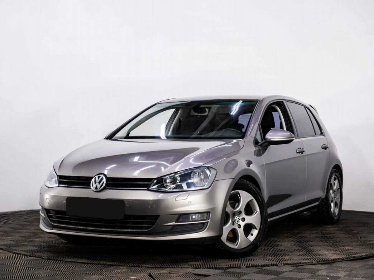 Volkswagen Golf 2013 года с пробегом. Фото: #0