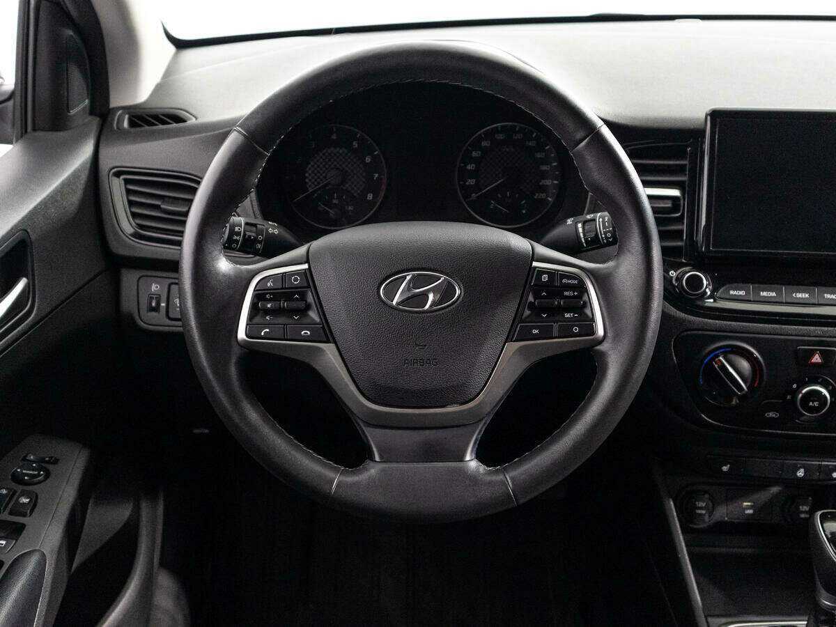 Hyundai Solaris 2021 года с пробегом. Фото: #14