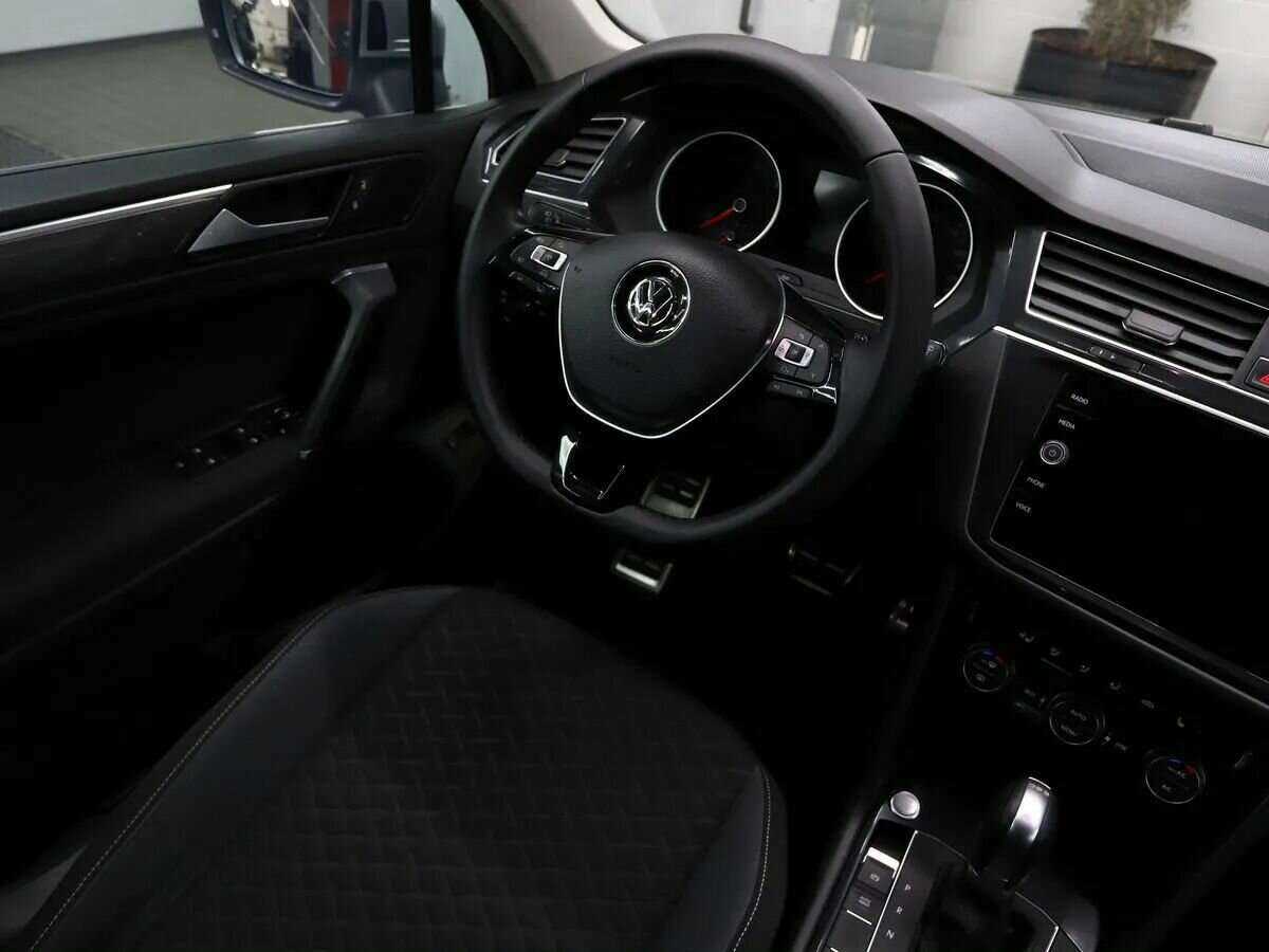Volkswagen Tiguan 2018 года с пробегом. Фото: #17