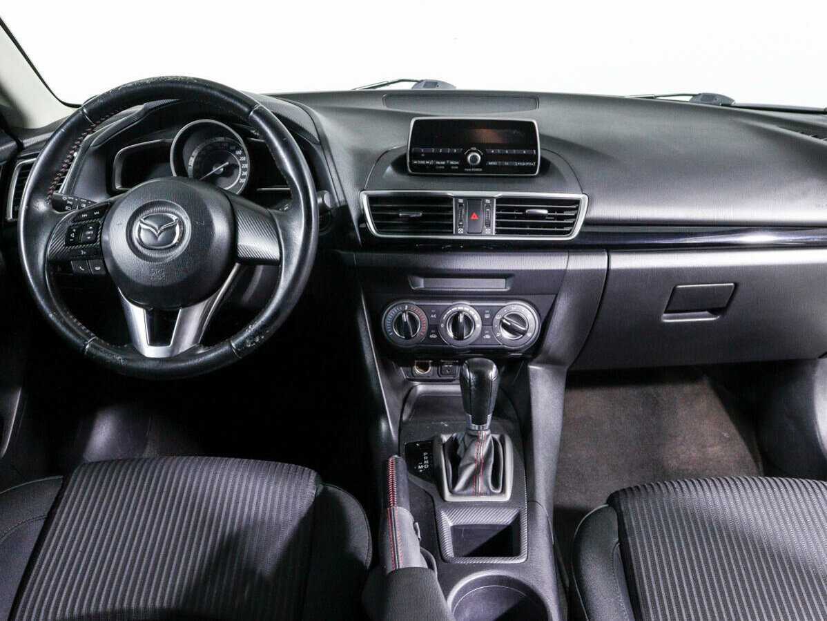 Mazda 3 2014 года с пробегом. Фото: #9