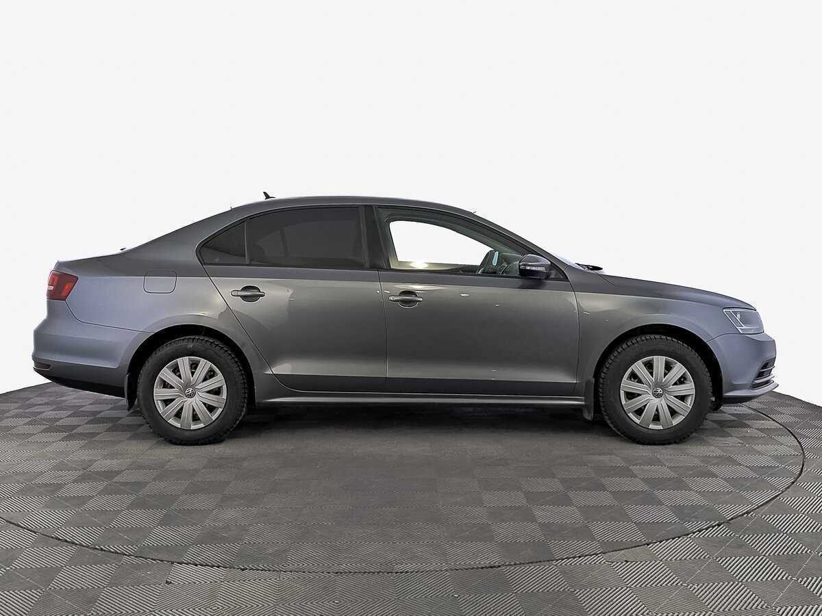 Volkswagen Jetta 2016 года с пробегом. Фото: #3
