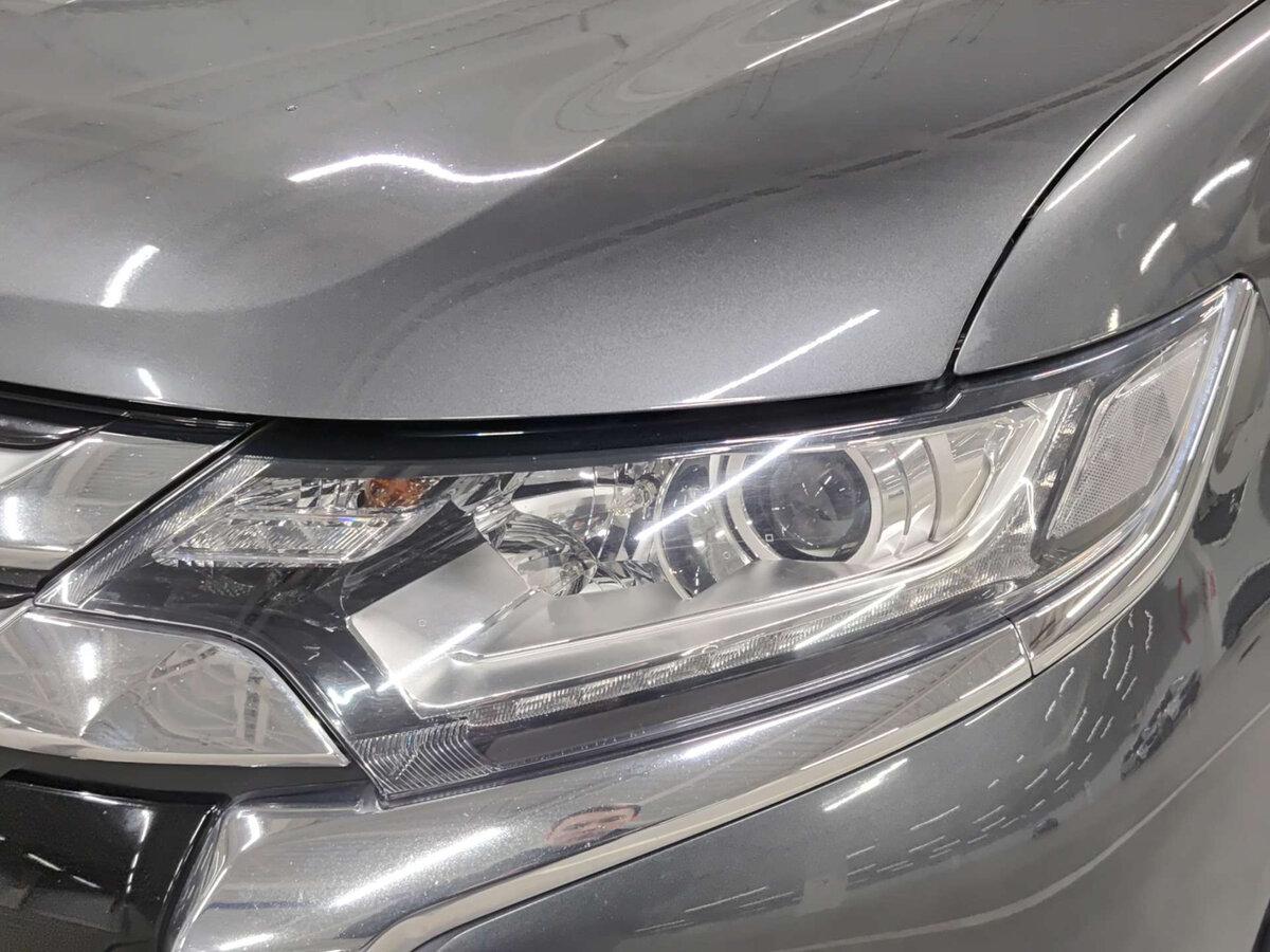 Mitsubishi Outlander 2016 года с пробегом. Фото: #16