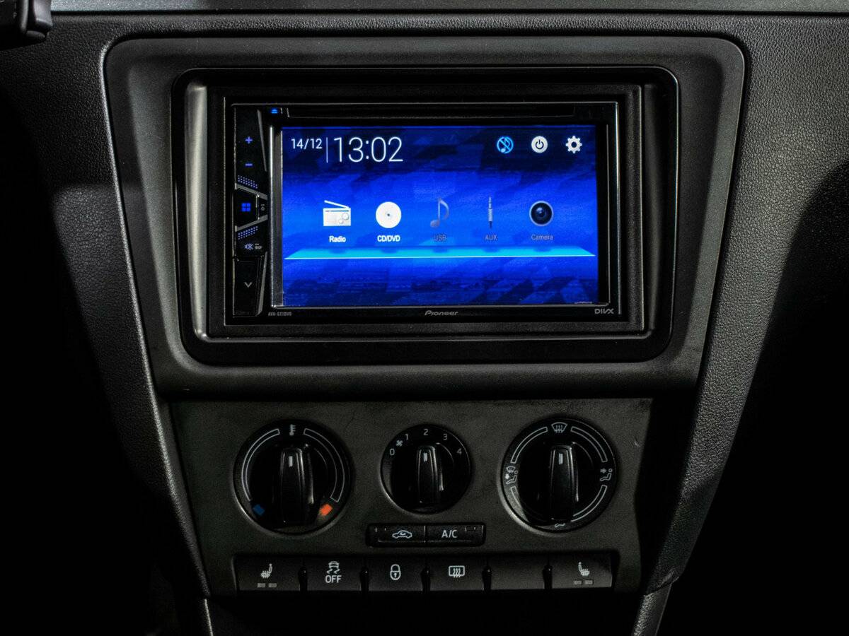 Skoda Rapid 2014 года с пробегом. Фото: #11