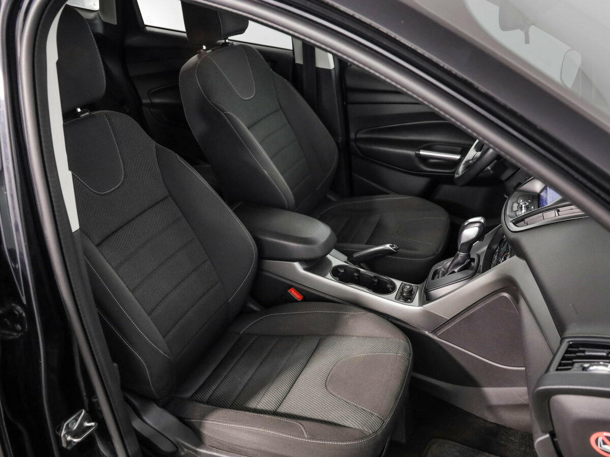 Ford Kuga 2015 года с пробегом. Фото: #25