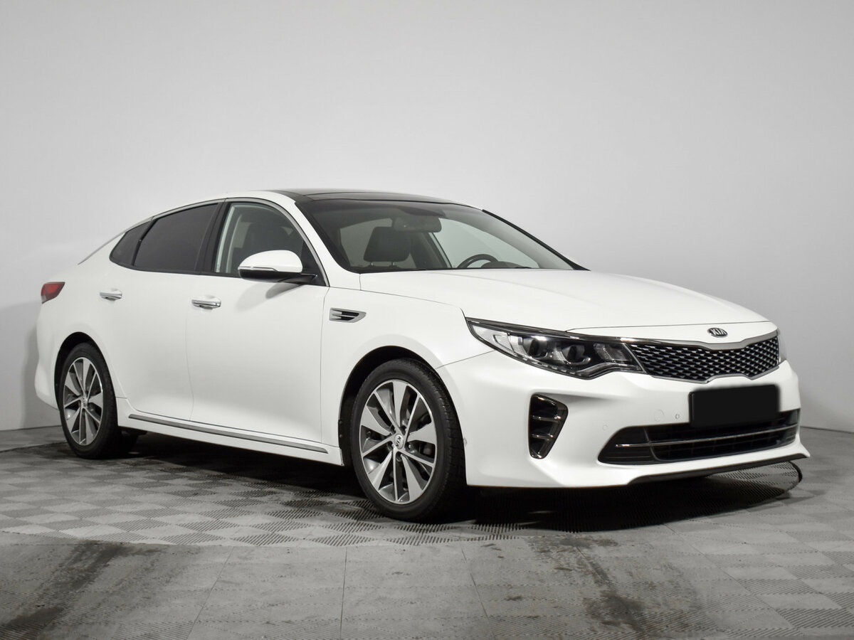 Kia K5 2017 года с пробегом. Фото: #2