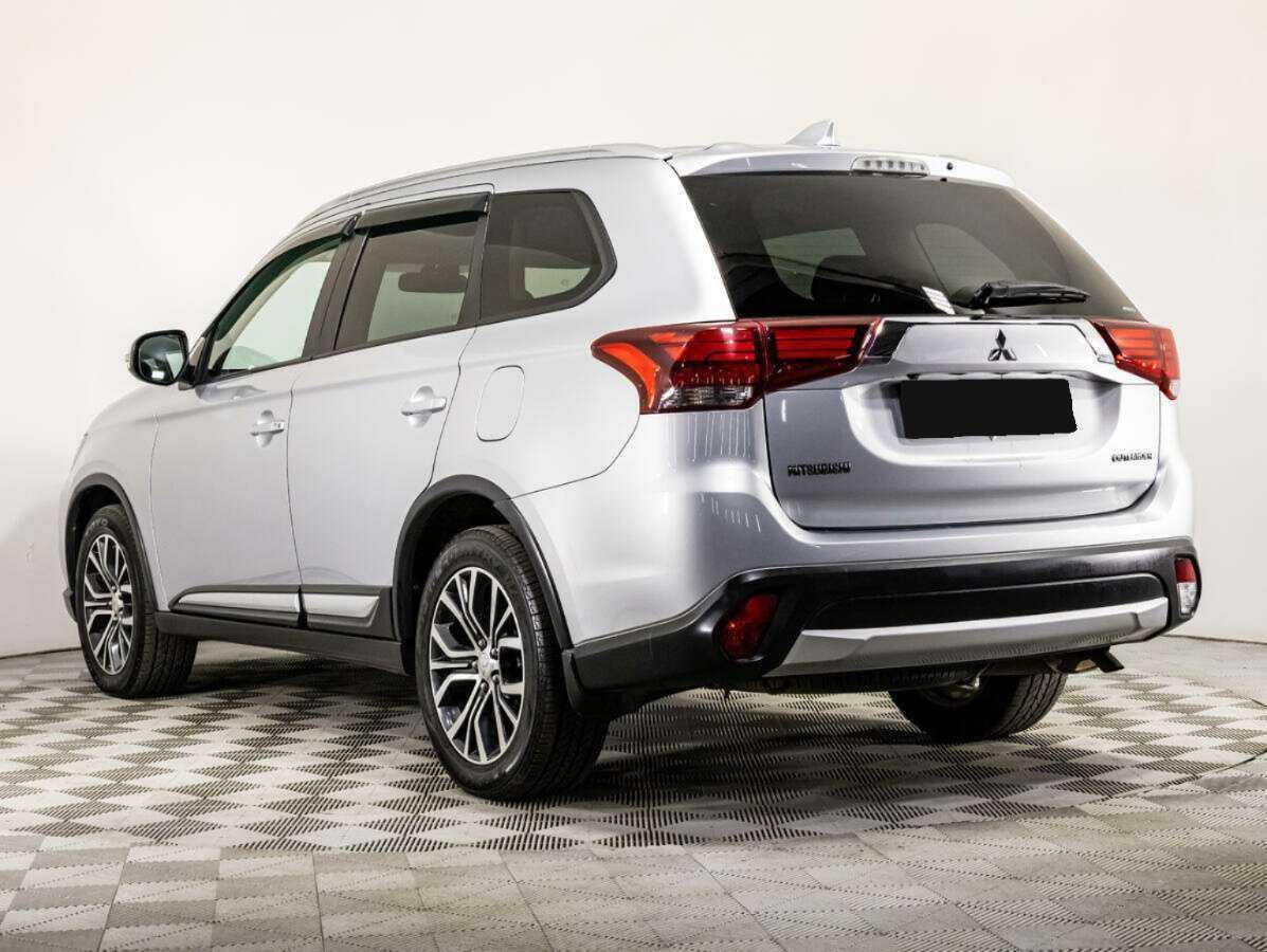 Mitsubishi Outlander 2018 года с пробегом. Фото: #6