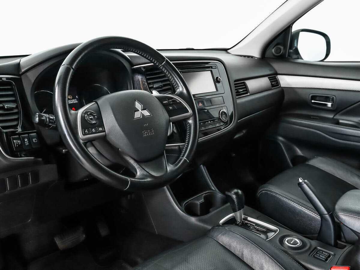 Mitsubishi Outlander 2014 года с пробегом. Фото: #8