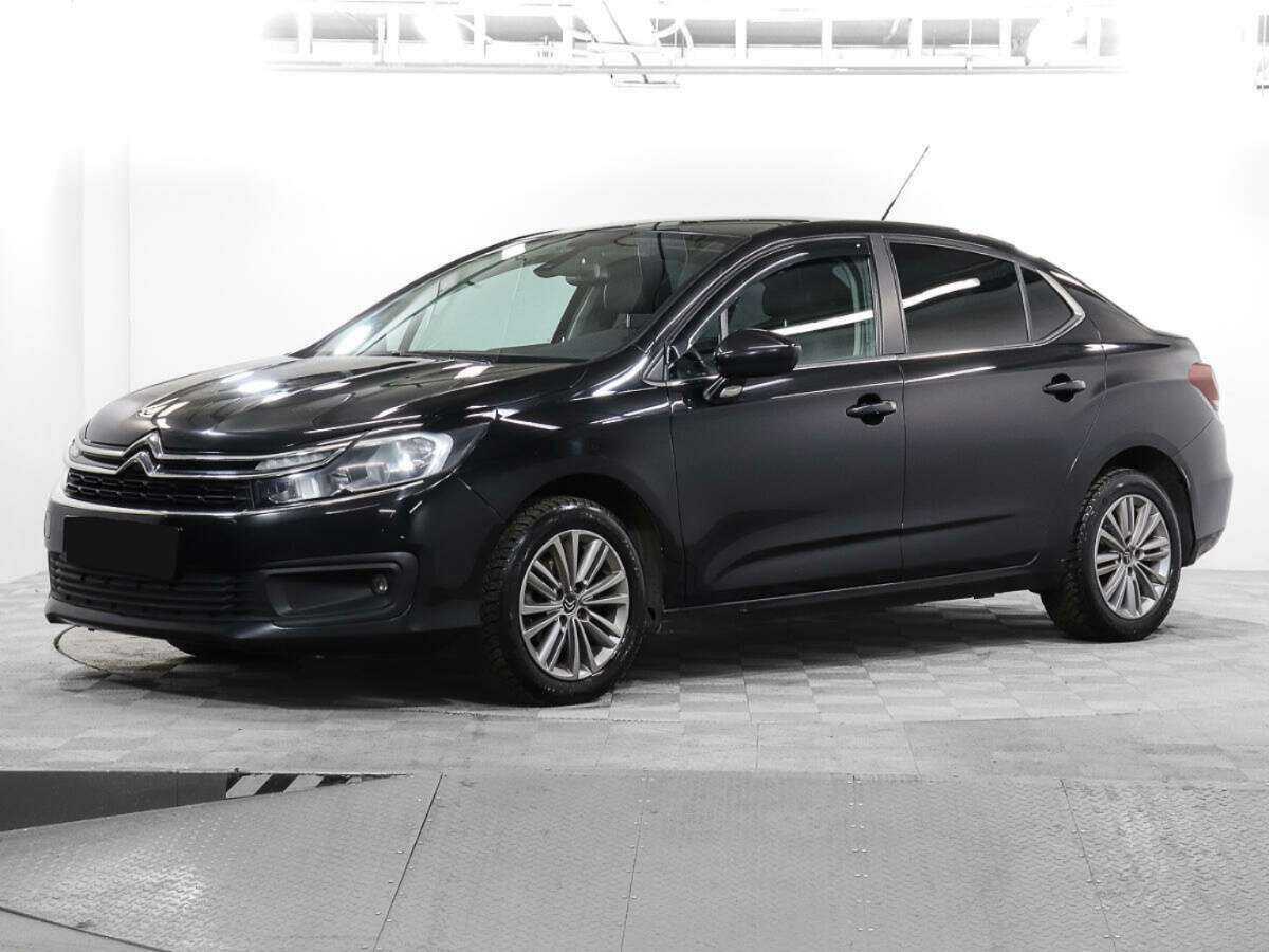 Citroen C4 2018 года с пробегом. Посмотреть фото