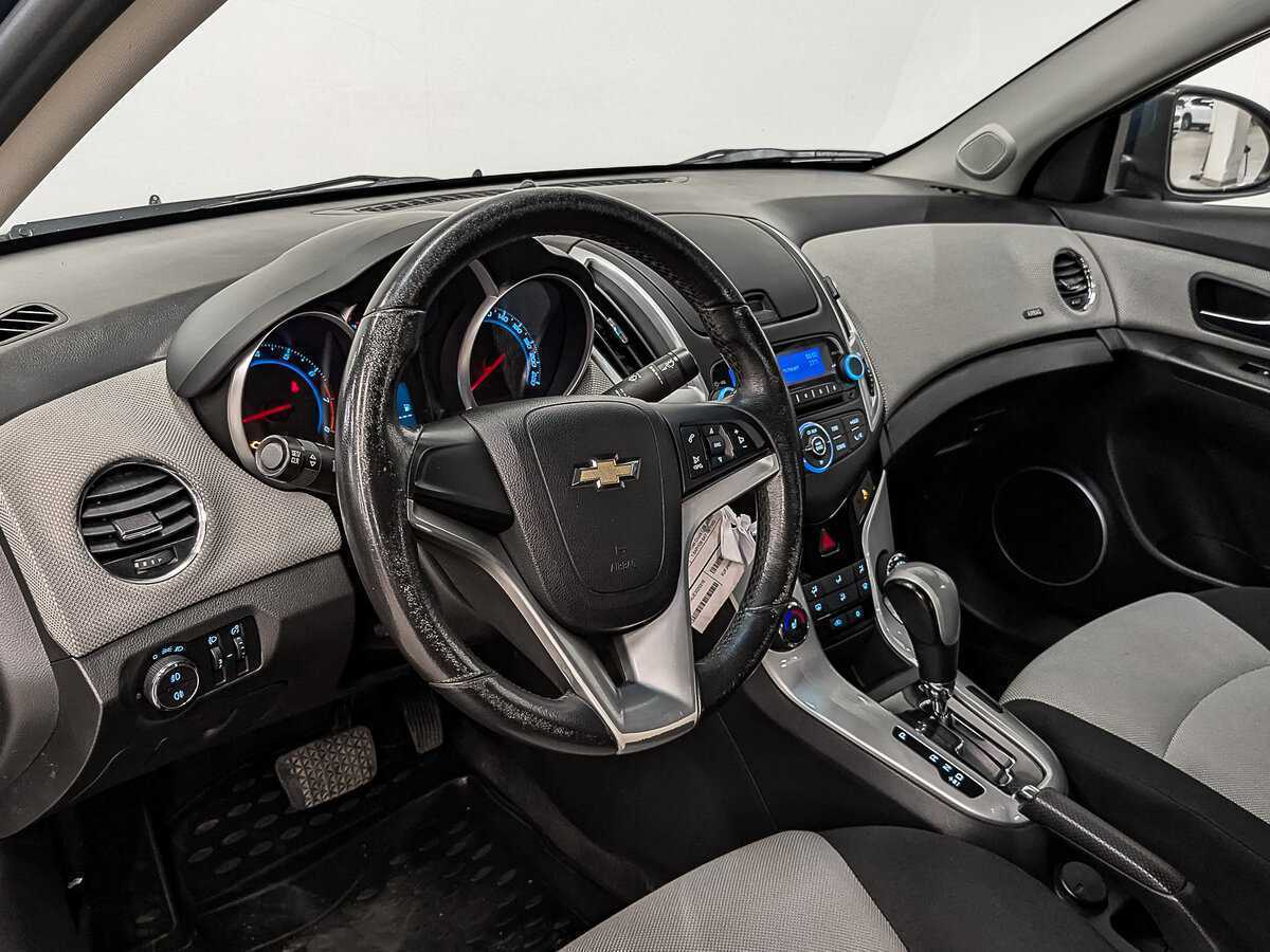 Chevrolet Cruze 2014 года с пробегом. Фото: #14