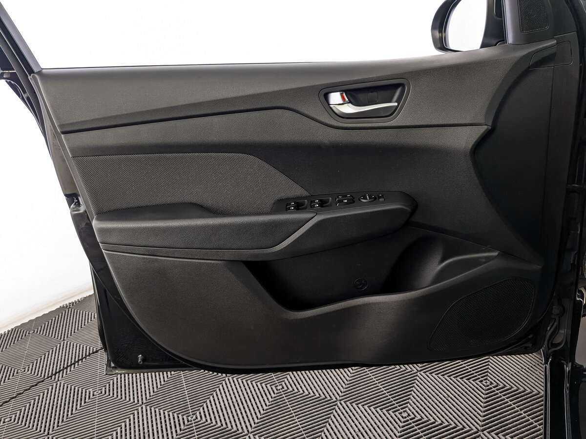Hyundai Solaris 2019 года с пробегом. Фото: #14