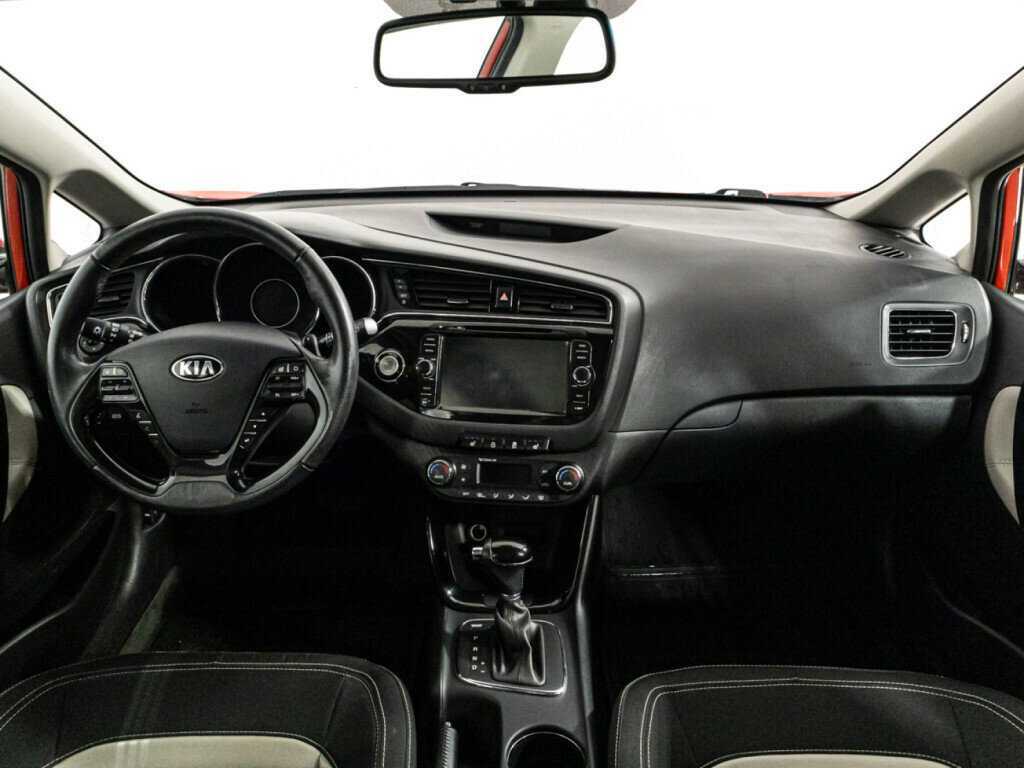 Kia Ceed 2015 года с пробегом. Фото: #12
