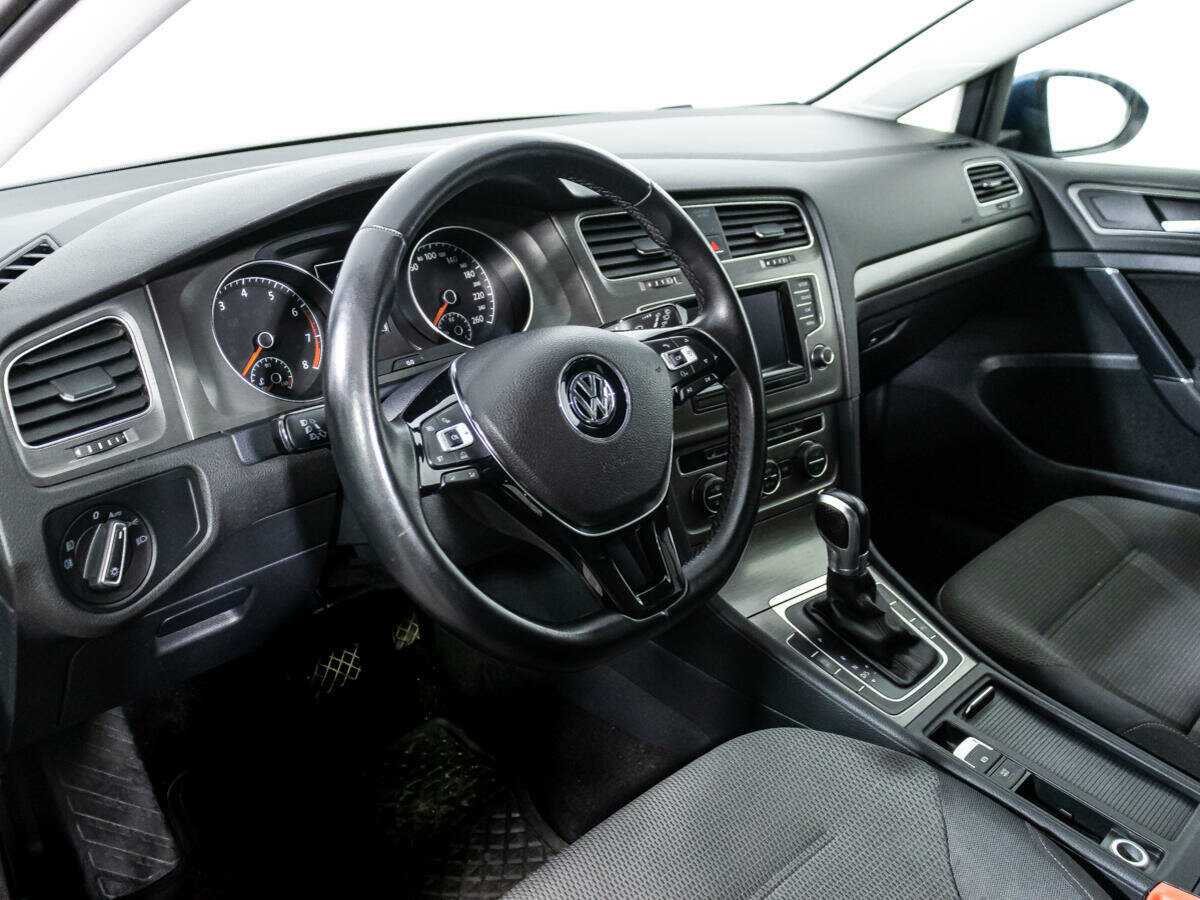 Volkswagen Golf 2012 года с пробегом. Фото: #10