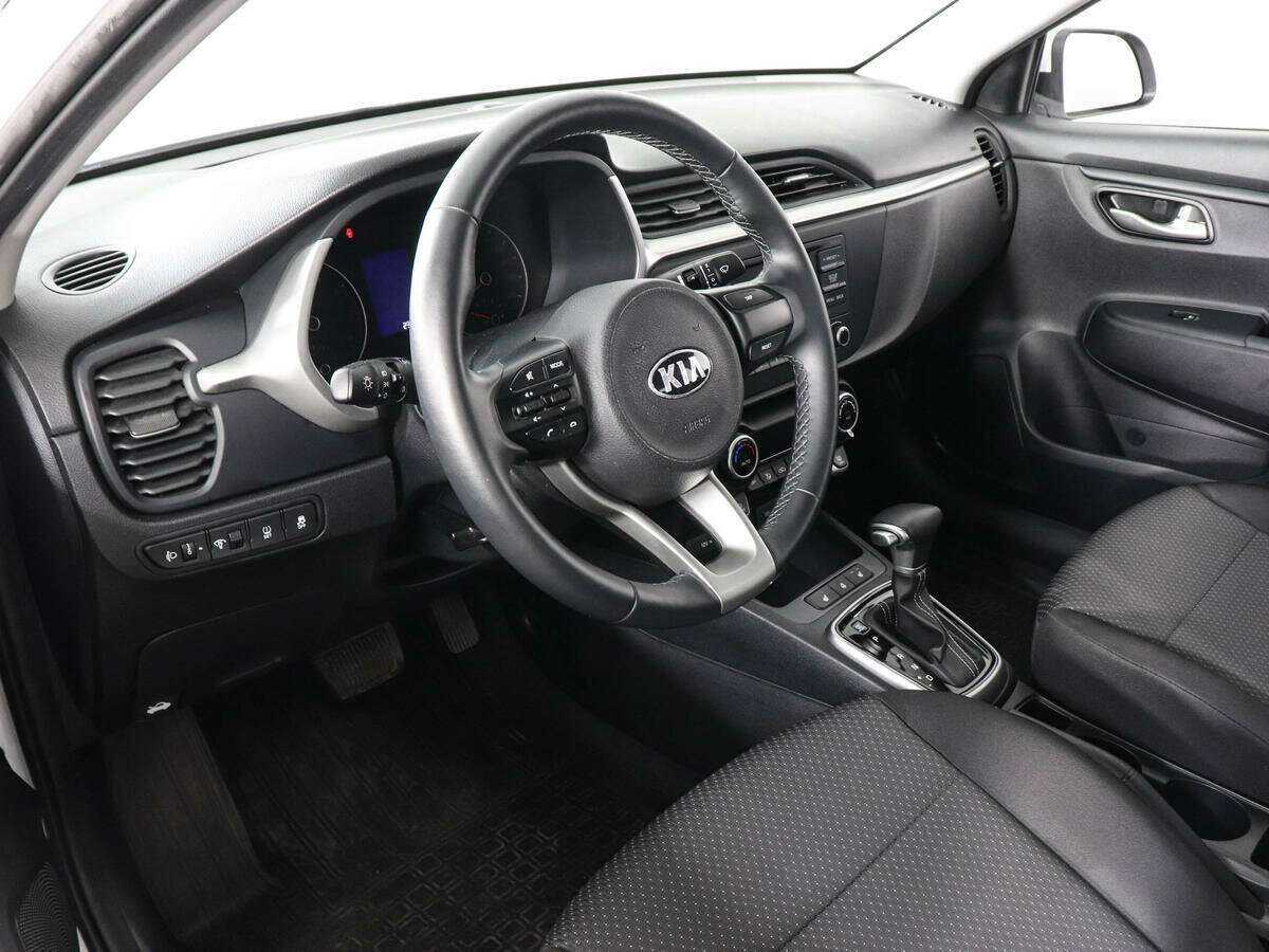 Kia Rio 2021 года с пробегом. Фото: #8