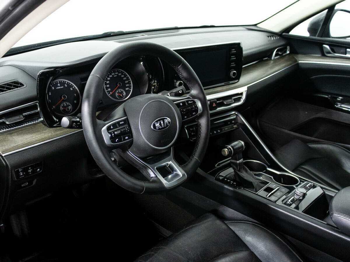 Kia K5 2020 года с пробегом. Фото: #10