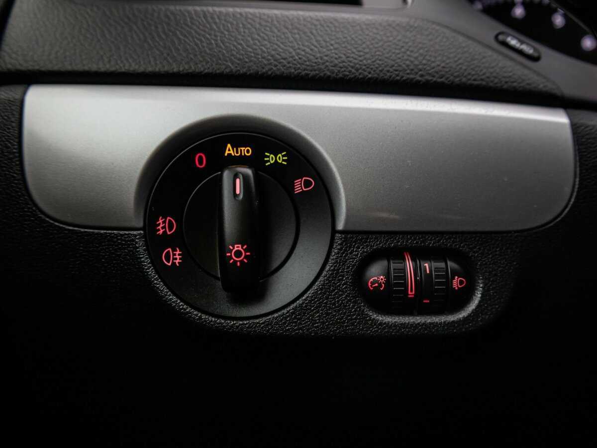Volkswagen Jetta 2012 года с пробегом. Фото: #14
