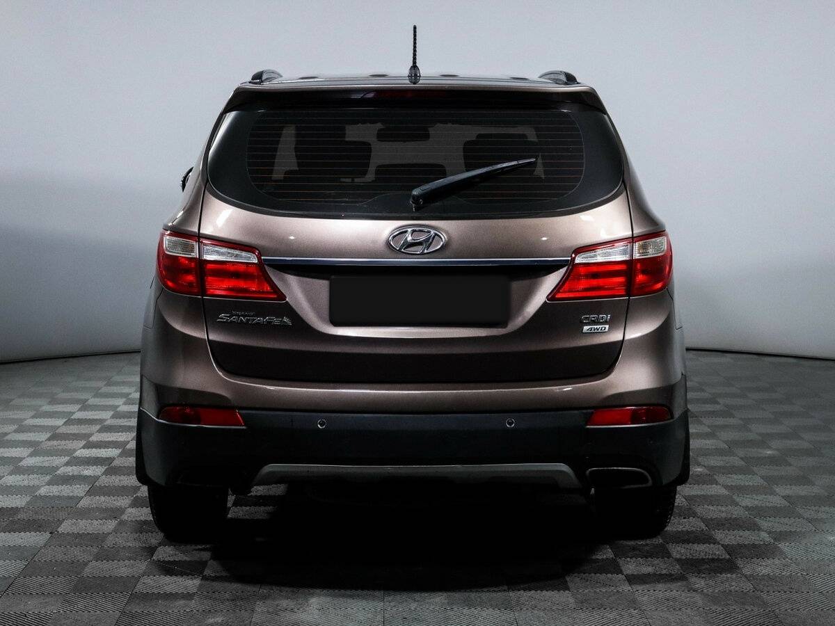 Hyundai Santa Fe 2014 года с пробегом. Фото: #5