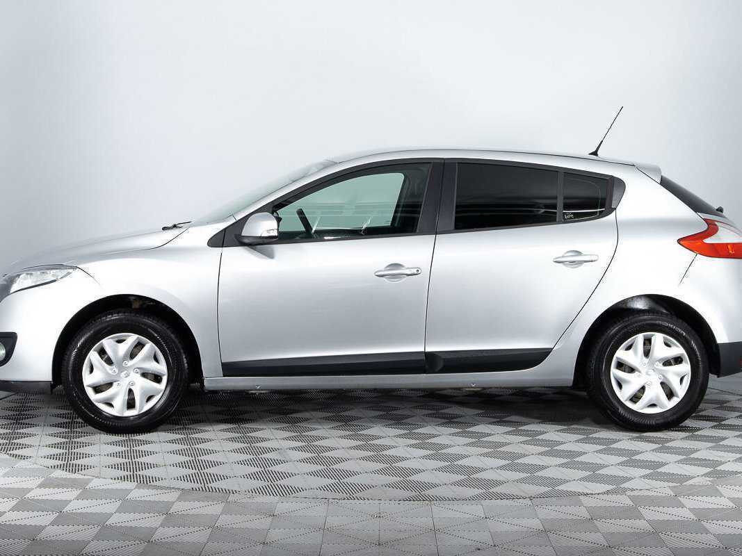 Renault Megane 2012 года с пробегом. Фото: #7