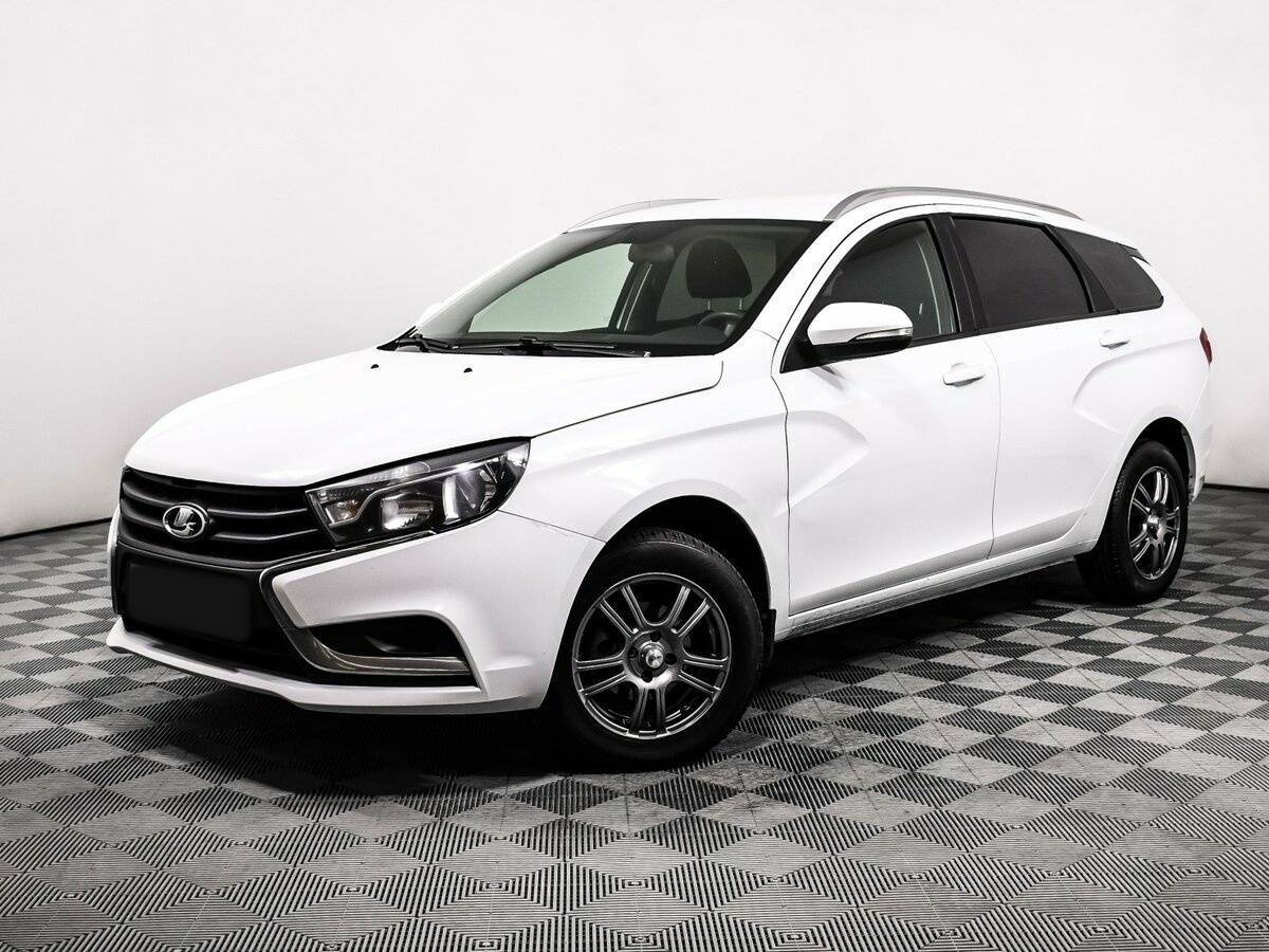 Lada (ВАЗ) Vesta 2020 года с пробегом. Посмотреть фото