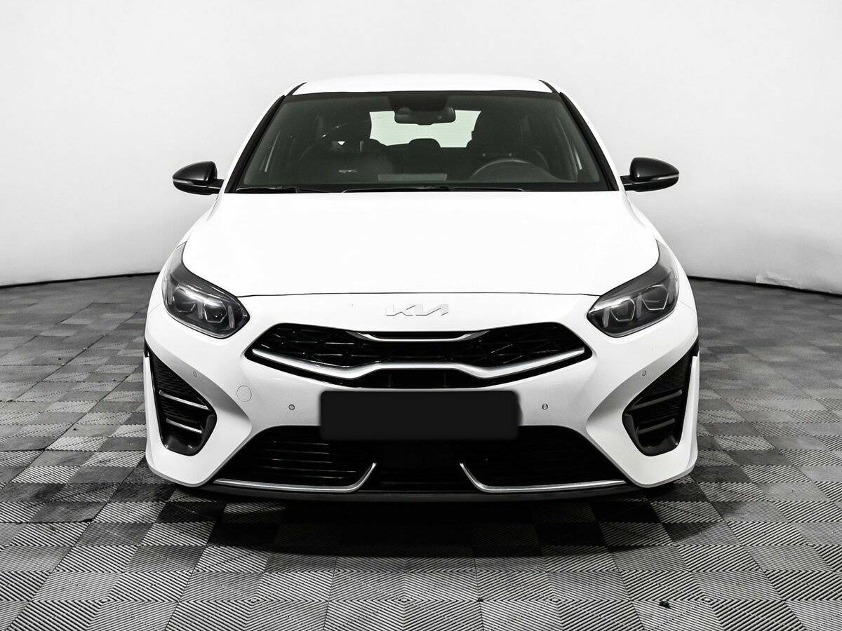 Kia Ceed 2022 года с пробегом. Фото: #1