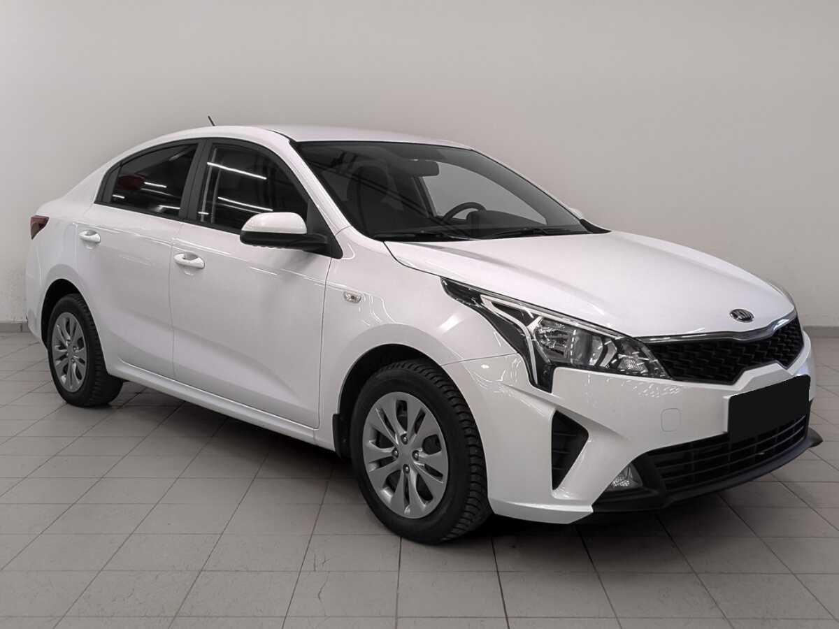 Kia Rio 2021 года с пробегом. Фото: #2