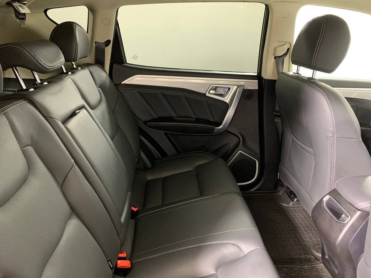 Geely Emgrand X7 2020 года с пробегом. Фото: #15