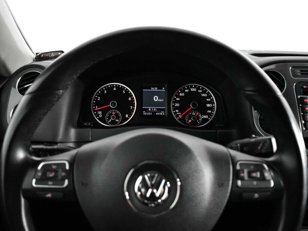 Volkswagen Tiguan 2012 года с пробегом. Фото: #10