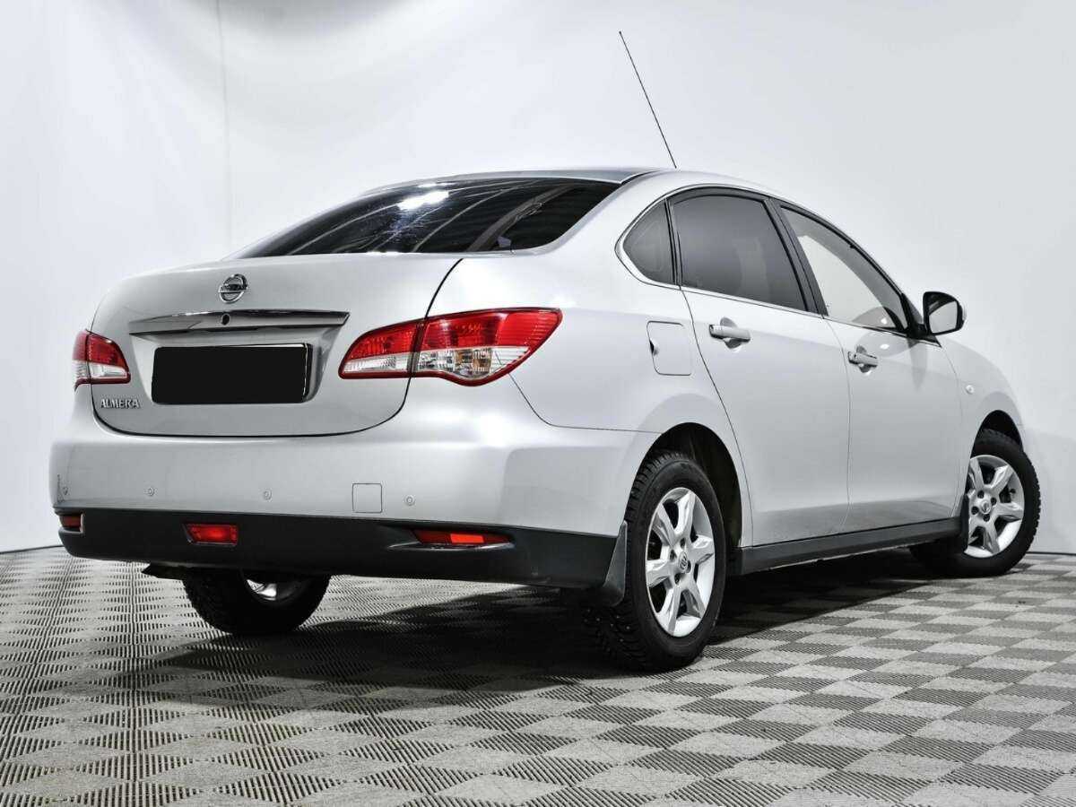 Nissan Almera 2018 года с пробегом. Фото: #3