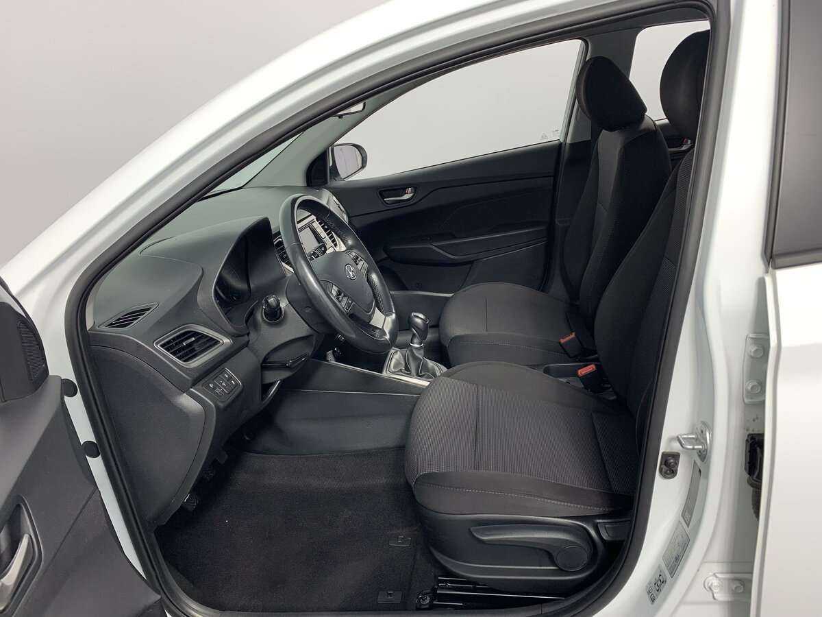 Hyundai Solaris 2019 года с пробегом. Фото: #12