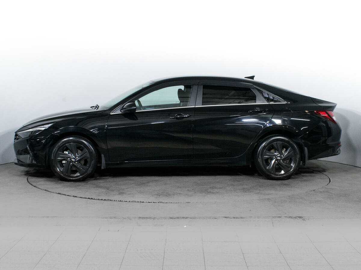 Hyundai Elantra 2020 года с пробегом. Фото: #7