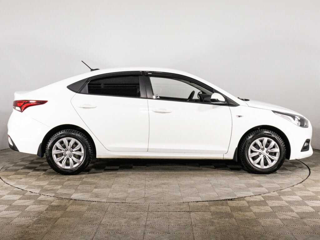 Hyundai Solaris 2017 года с пробегом. Фото: #3