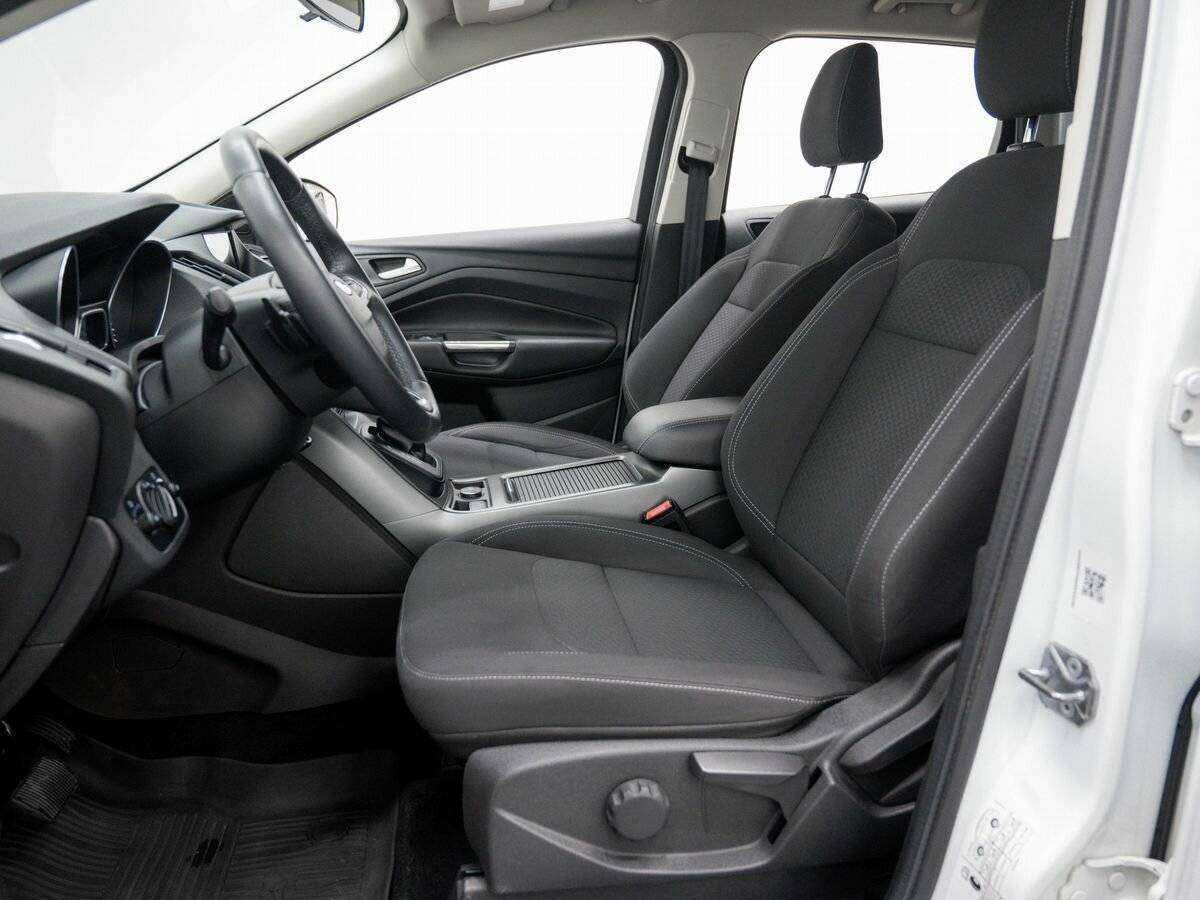 Ford Kuga 2017 года с пробегом. Фото: #14