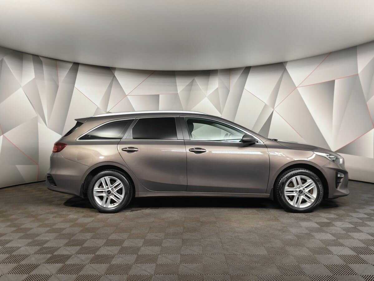 Kia Ceed 2020 года с пробегом. Фото: #5