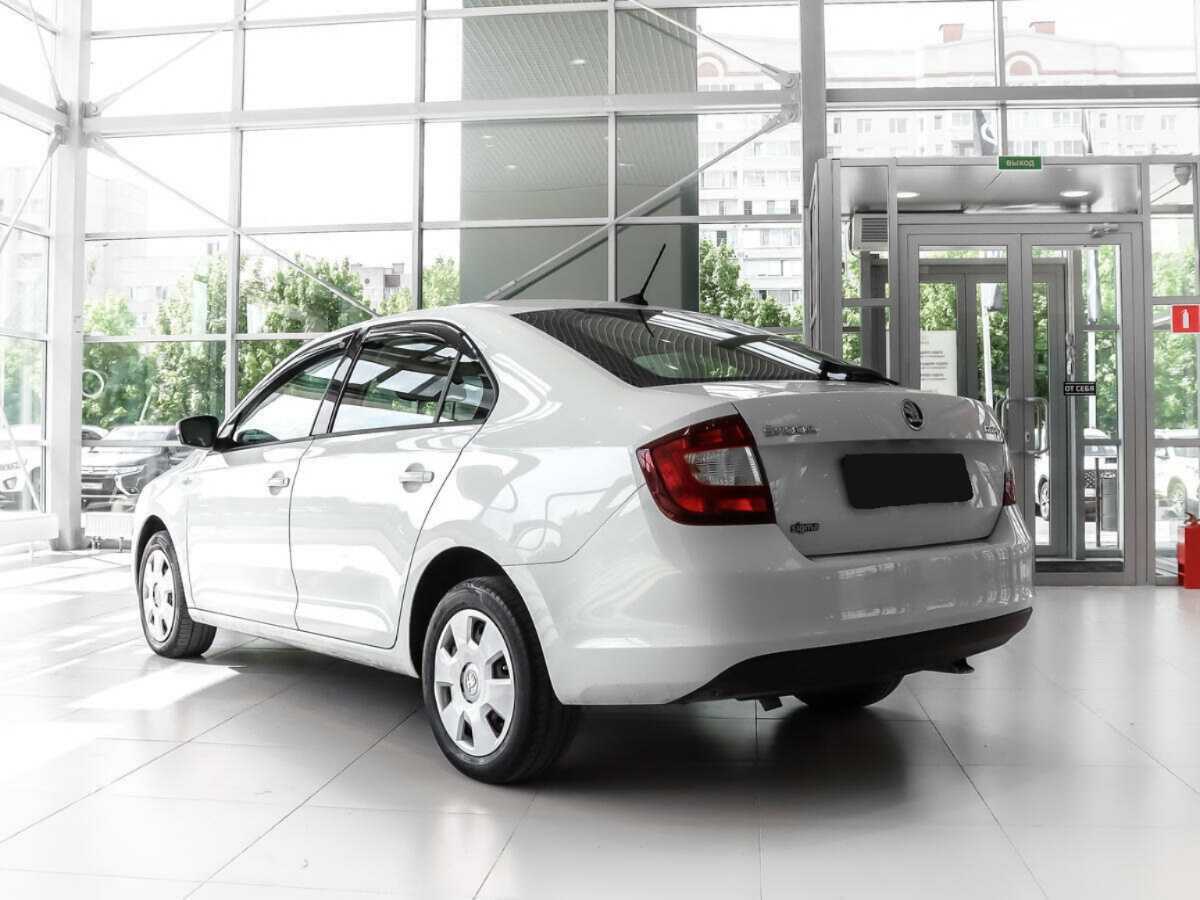 Skoda Rapid 2019 года с пробегом. Фото: #6